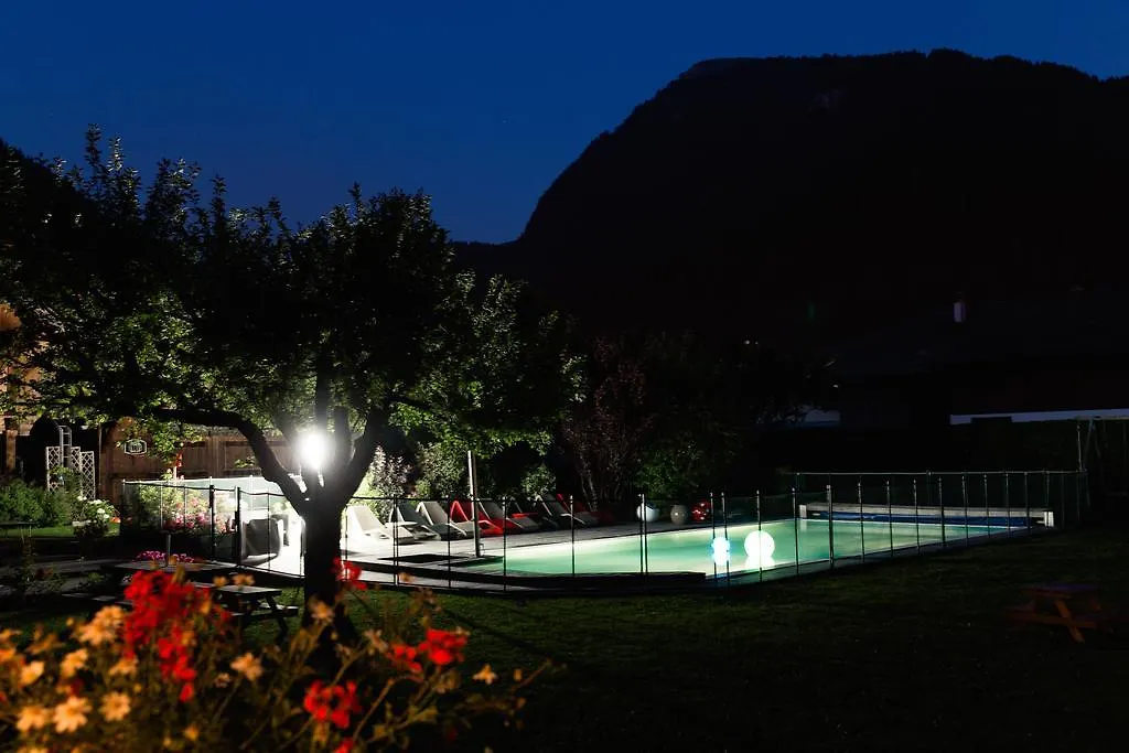 Hotel La Bergerie Morzine 4*,  France